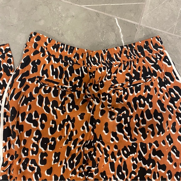 ⭐️Zara⭐️ Leopard Drawstring Pants - Picture 3 of 5